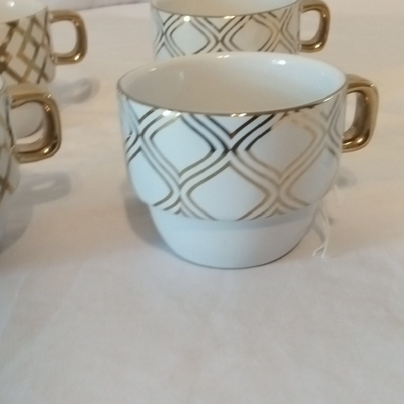 World Market Geometric Gold and White Mug Set - Picture 5 of 9